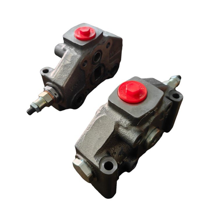 HC-D16-I.jpg HC-D16 Left Upper 3/4" Inlet Section with Relief